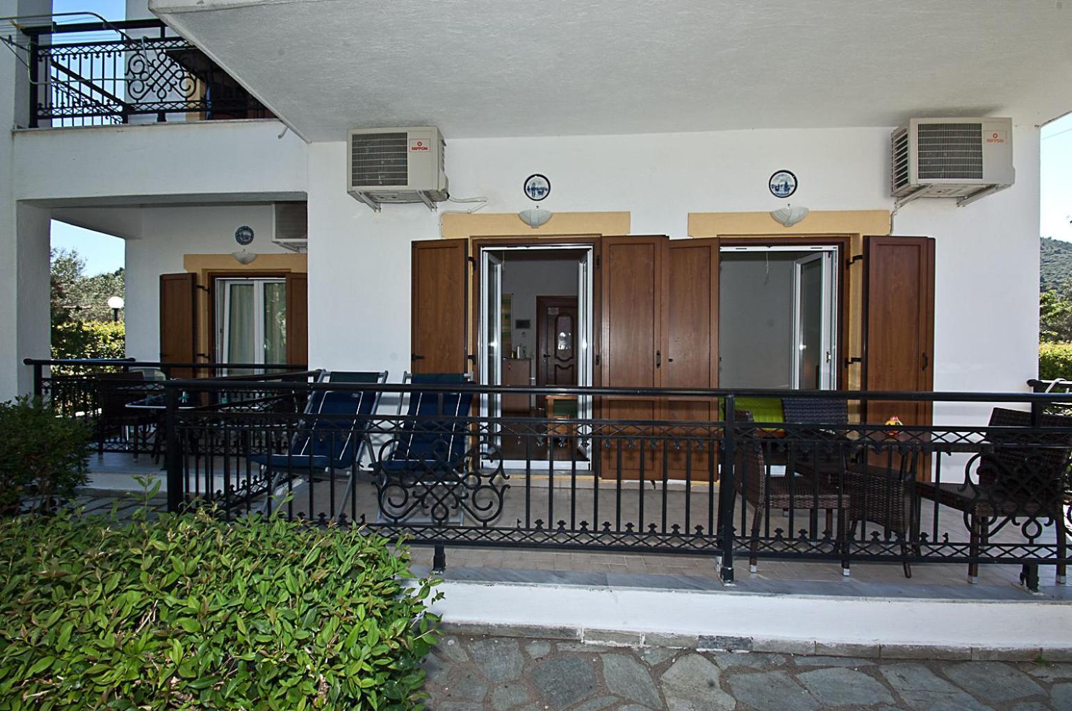 Pegasus Apartments Stafylos Exterior foto